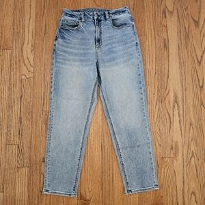 American Eagle Outfitters Light Blue Ankle Jeans